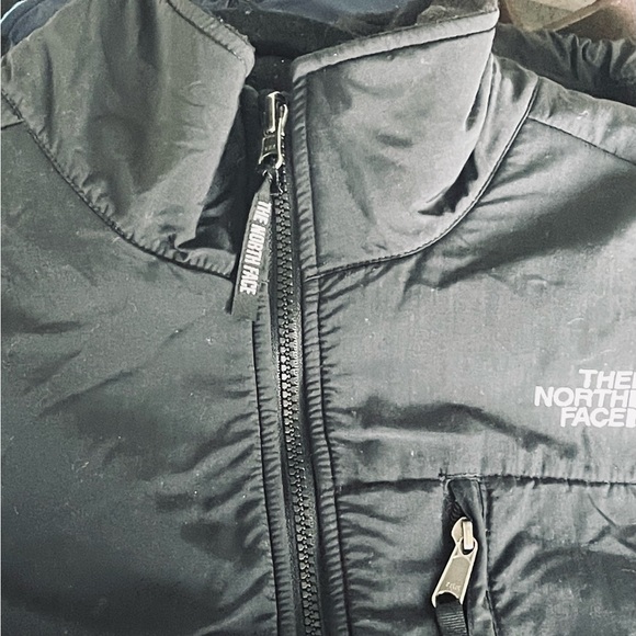 The North Face Denali Dual Panel Fleece and Nylon Black Relaxed Fit Jacket - Picture 4 of 8